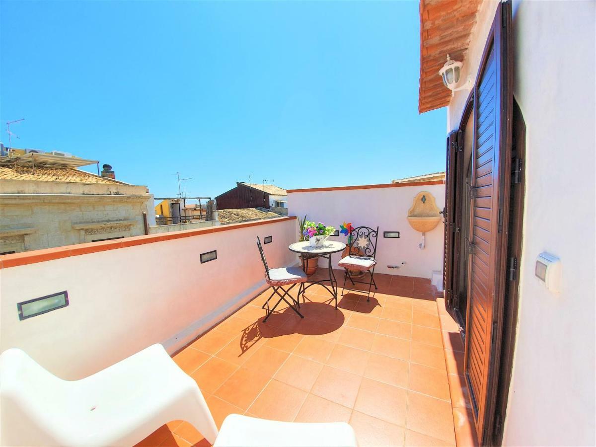 Una Terrazza Per Due Syracuse Eksteriør billede